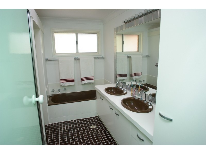 Campbelltown NSW 2560