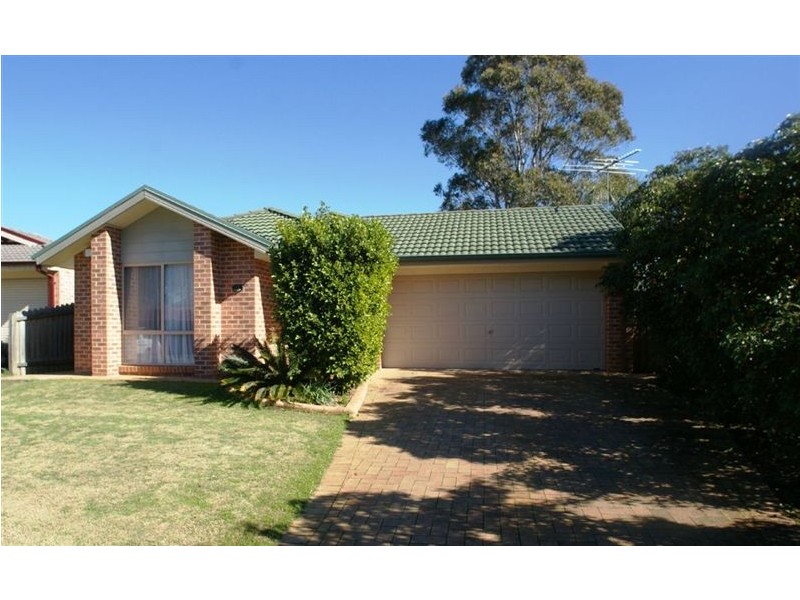 14 Gunning Close, Prestons NSW 2170