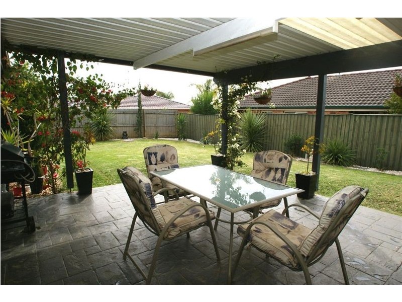 19 Holdsworth Drive, Narellan Vale NSW 2567