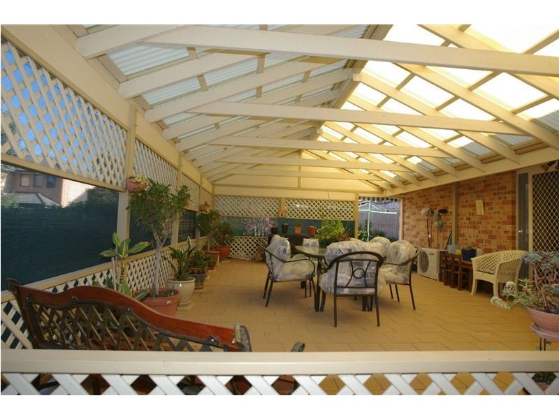 18 Parkside Circuit, Currans Hill NSW 2567