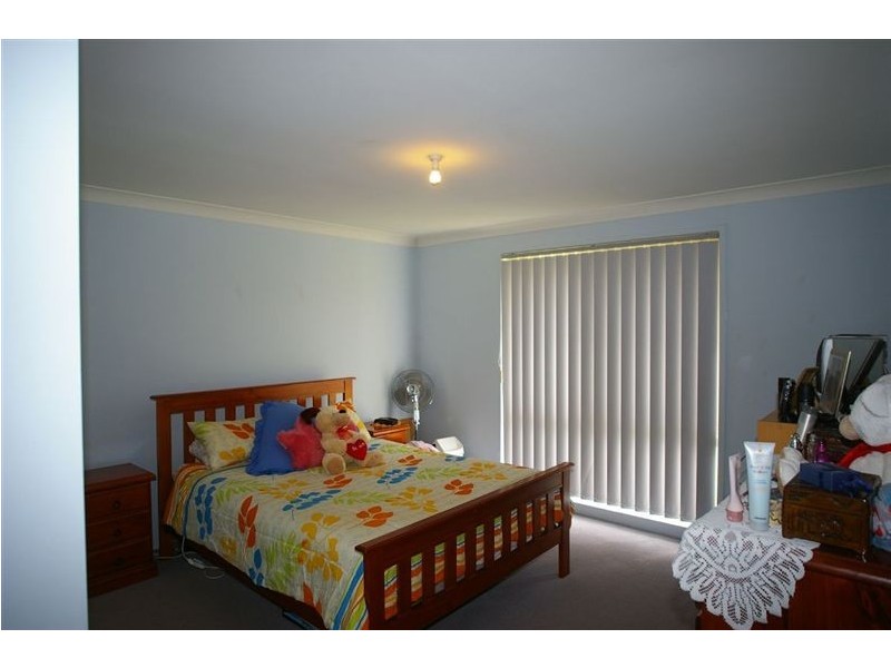 32 Montgomery Circuit, Narellan Vale NSW 2567