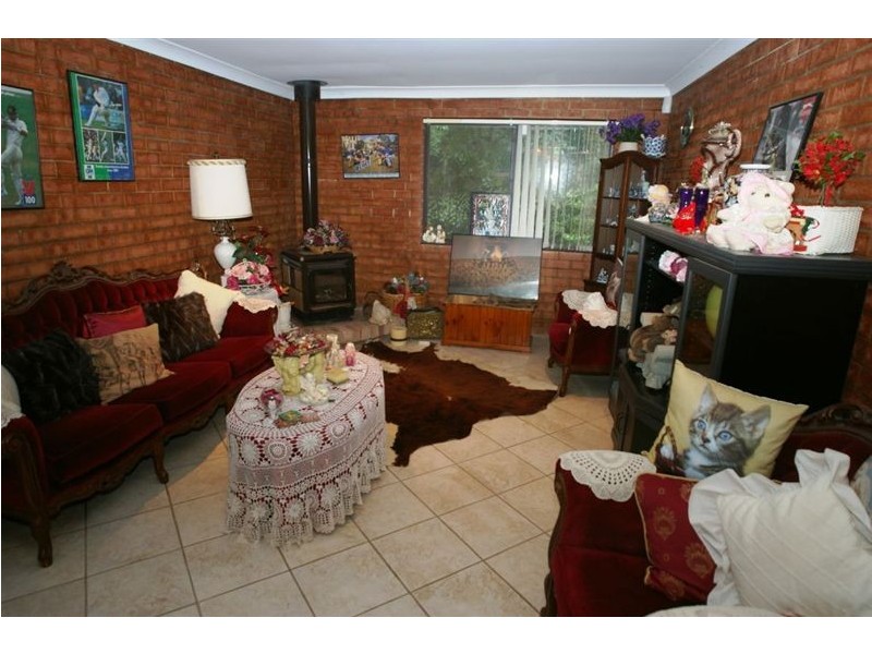 18 Townson Avenue, Leumeah NSW 2560