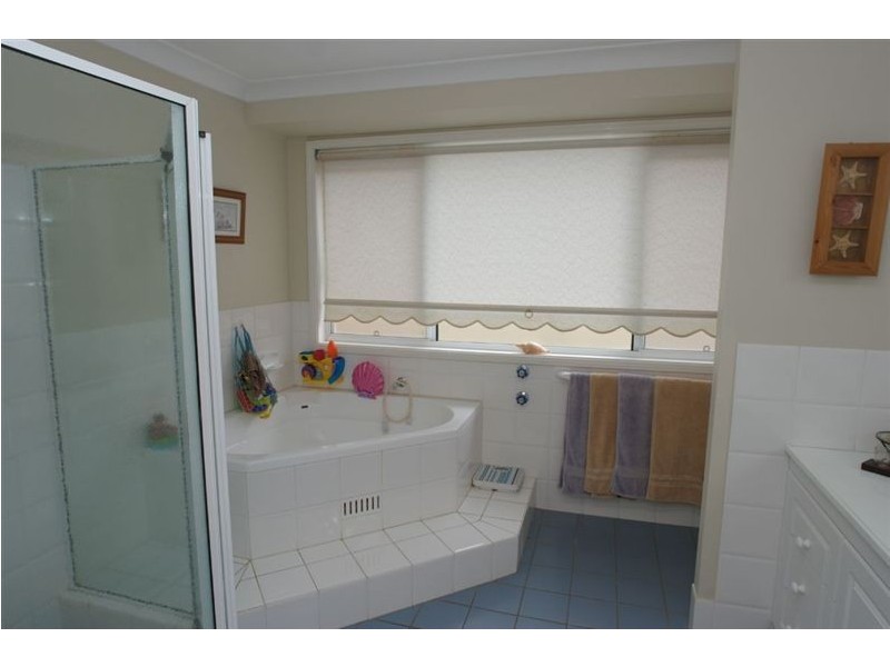 92 Welling Drive, Narellan Vale NSW 2567