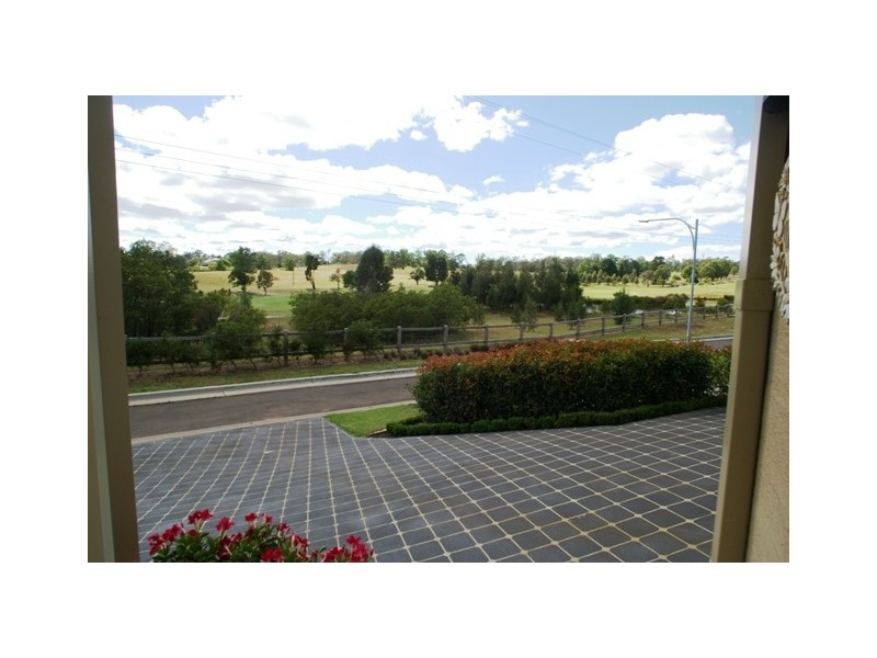 2 Geary place, Elderslie NSW 2570