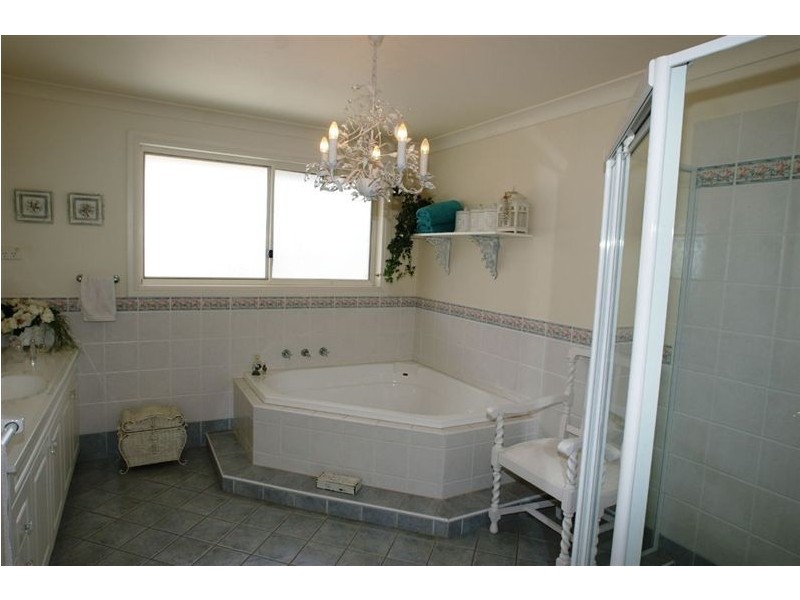 9 Kurrajong Circuit, Mount Annan NSW 2567