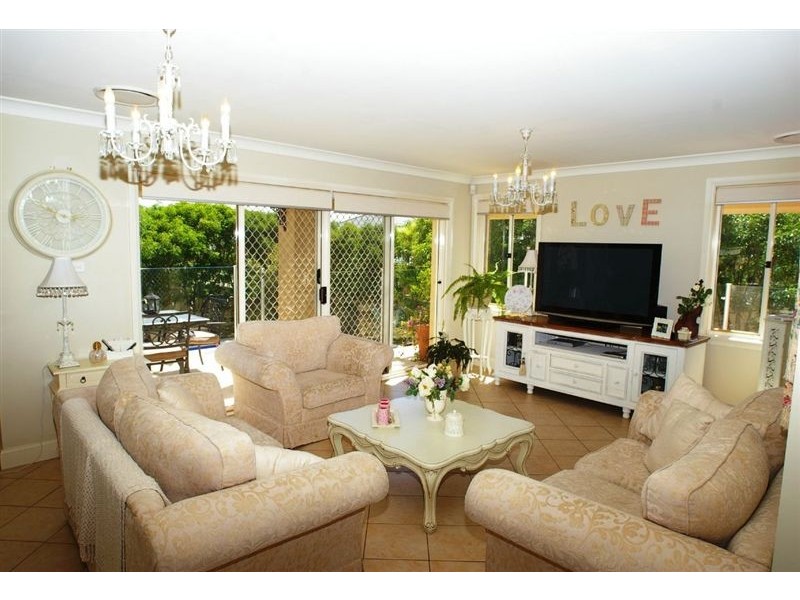 9 Kurrajong Circuit, Mount Annan NSW 2567