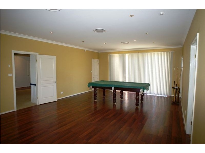 37 The Outlook, Kirkham NSW 2570