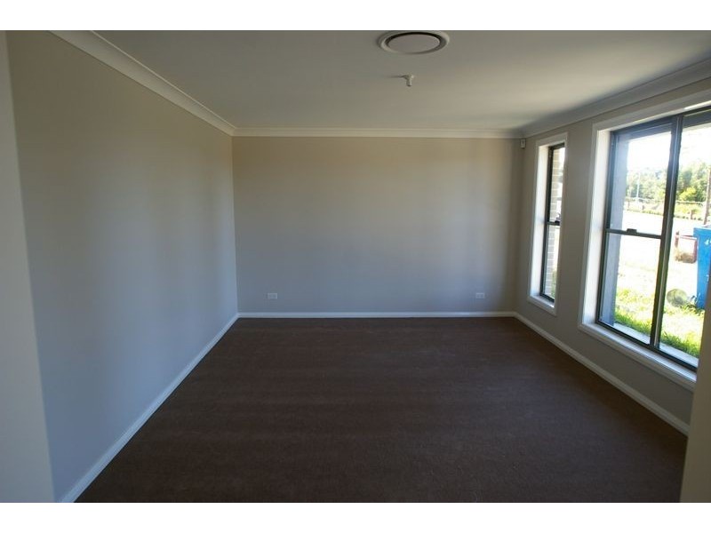 255 Mount Annan Drive, Mount Annan NSW 2567