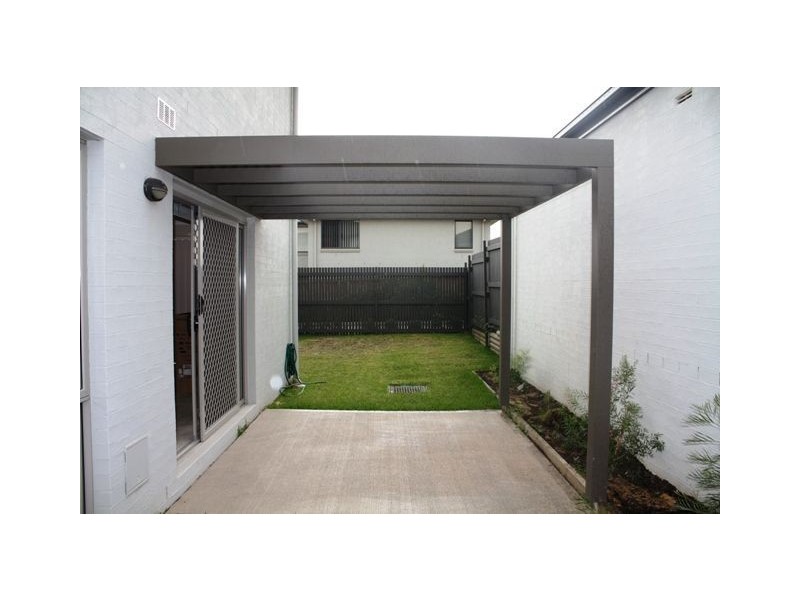 96 Minorca Circuit, Spring Farm NSW 2570