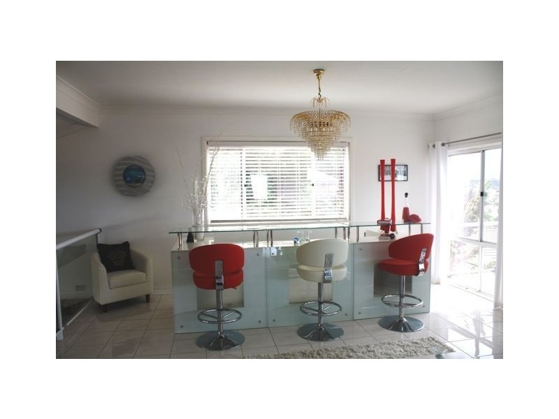 12 Somercotes Close, Glen Alpine NSW 2560