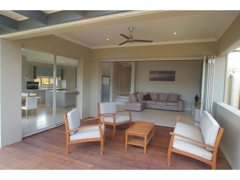 6 Preston Avenue, Elderslie NSW 2570