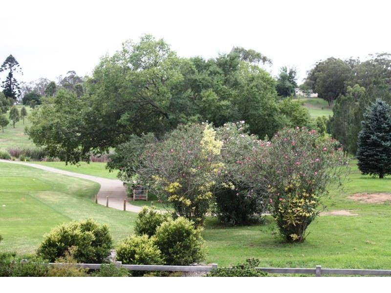 4 Gilbert Street, Elderslie NSW 2570