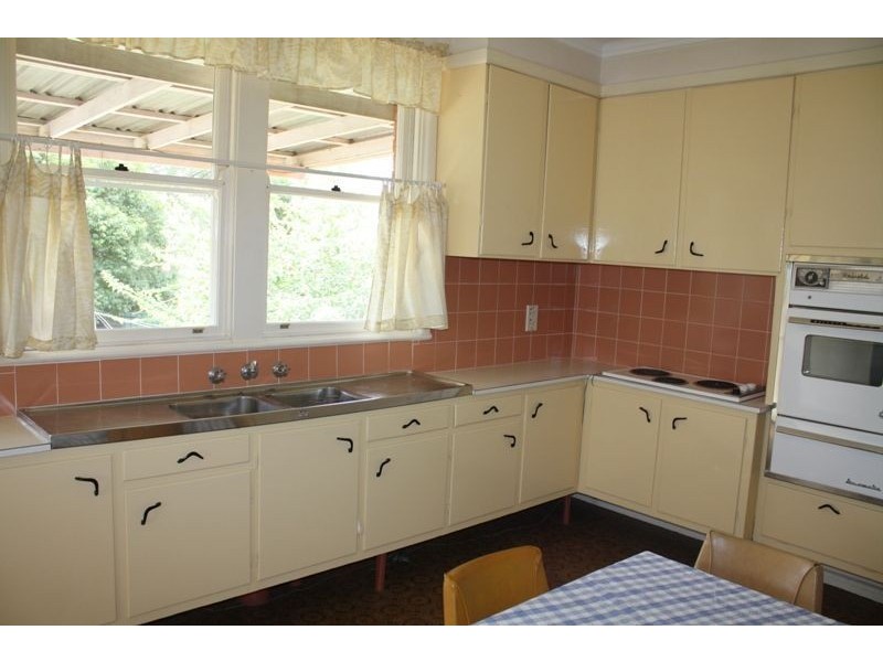 9 Turimetta Avenue, Leumeah NSW 2560