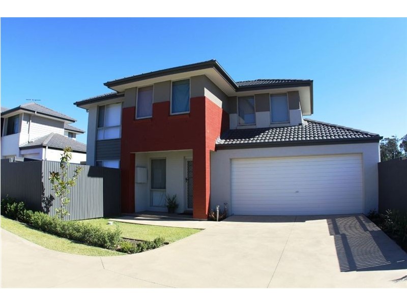 96 Minorca Circuit, Spring Farm NSW 2570