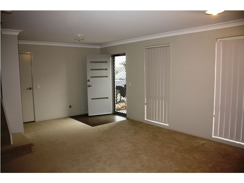 96 Minorca Circuit, Spring Farm NSW 2570