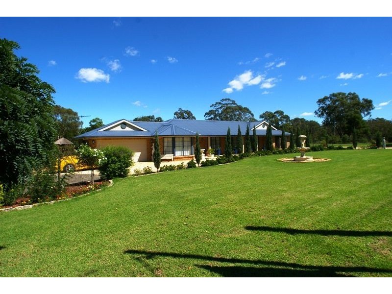 54 Wills Road, Macquarie Fields NSW 2564