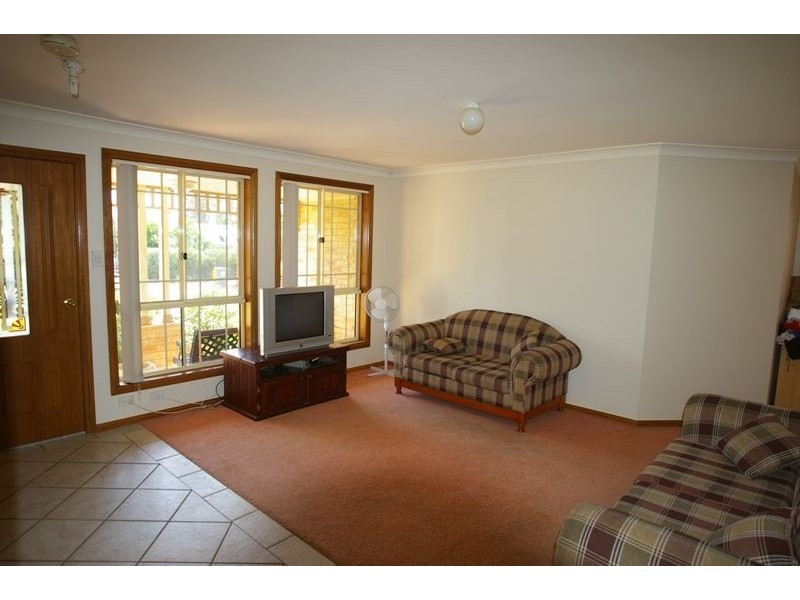50 William Mannix Avenue, Currans Hill NSW 2567