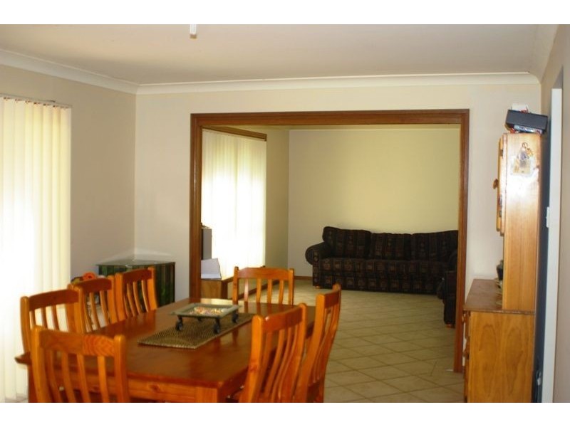 50 William Mannix Avenue, Currans Hill NSW 2567