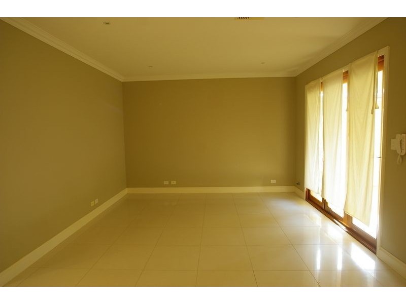 9 Ohflsen Place, Harrington Park NSW 2567