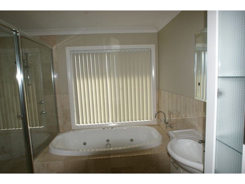 9 Ohflsen Place, Harrington Park NSW 2567