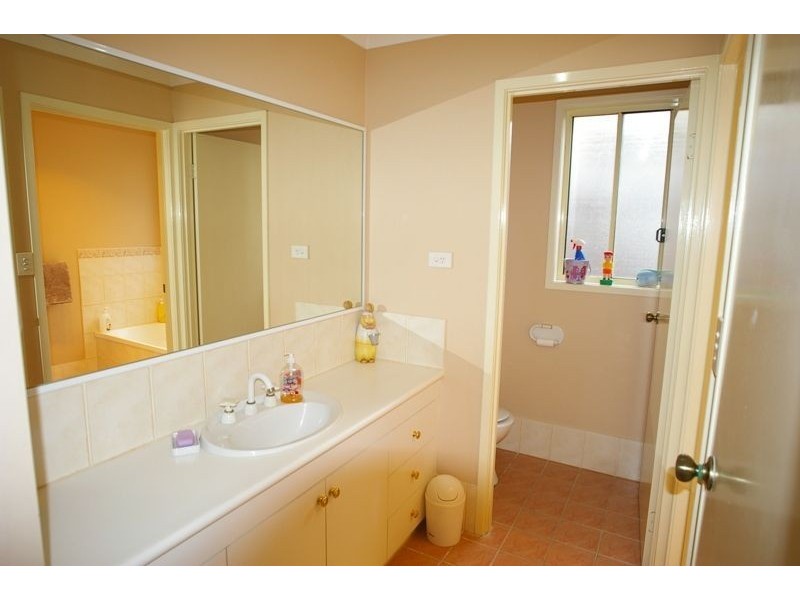 24 Bertram Place, Narellan Vale NSW 2567