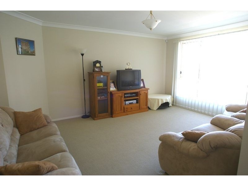 17 Ingham Street, Spring Farm NSW 2570