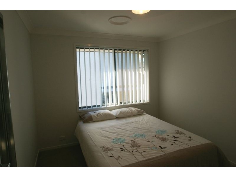76 Minorca Circuit, Spring Farm NSW 2570