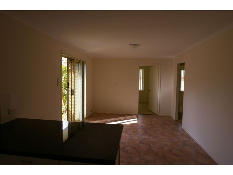 16 Carandini Street, St Helens Park NSW 2560