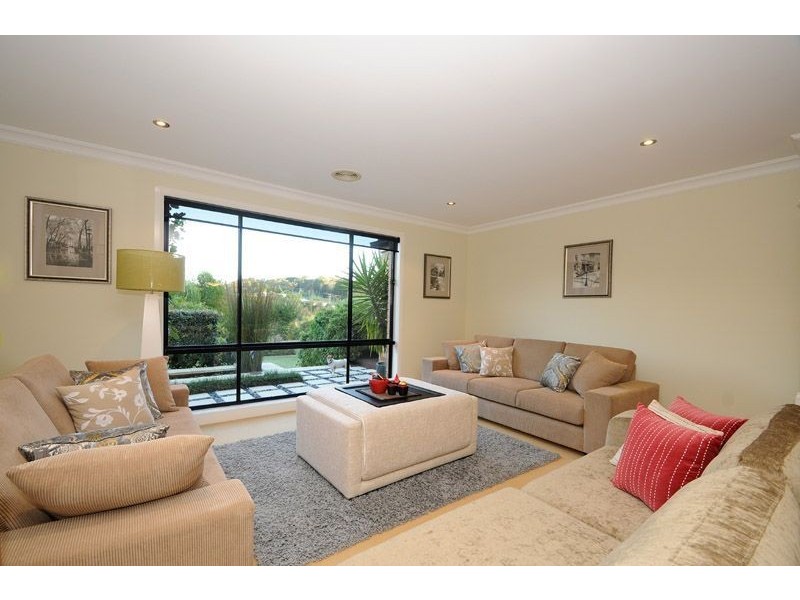 3 Hillside Court, Lysterfield South VIC 3156