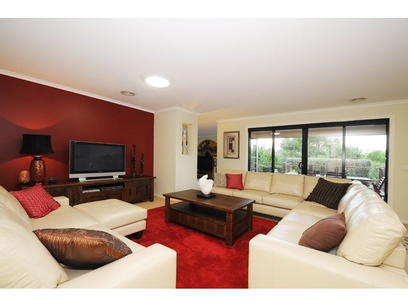 3 Hillside Court, Lysterfield South VIC 3156