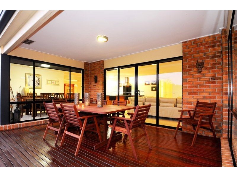 3 Hillside Court, Lysterfield South VIC 3156