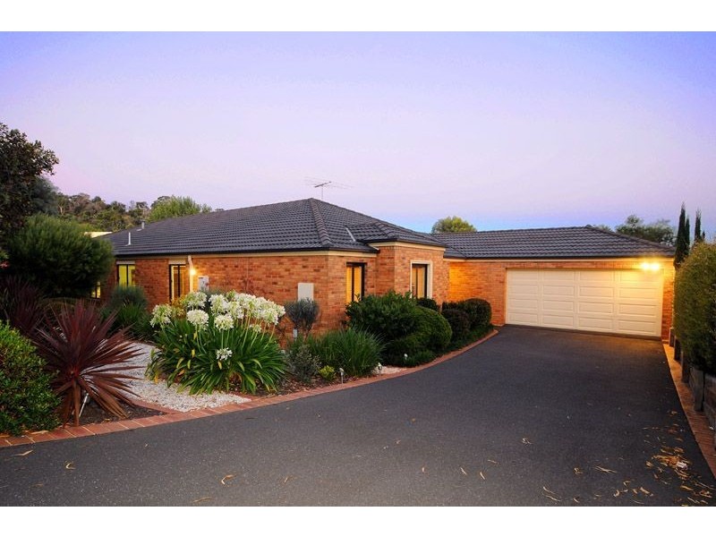 3 Hillside Court, Lysterfield South VIC 3156