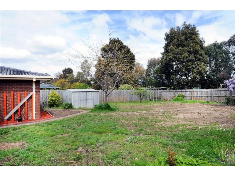7 Metcalf Crescent, Rowville VIC 3178