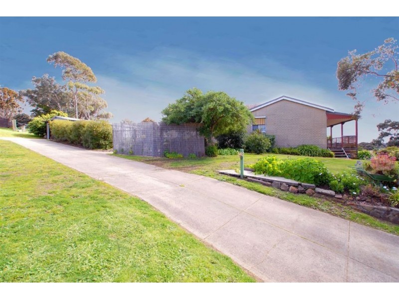 10 Nathan Street, Ferntree Gully VIC 3156