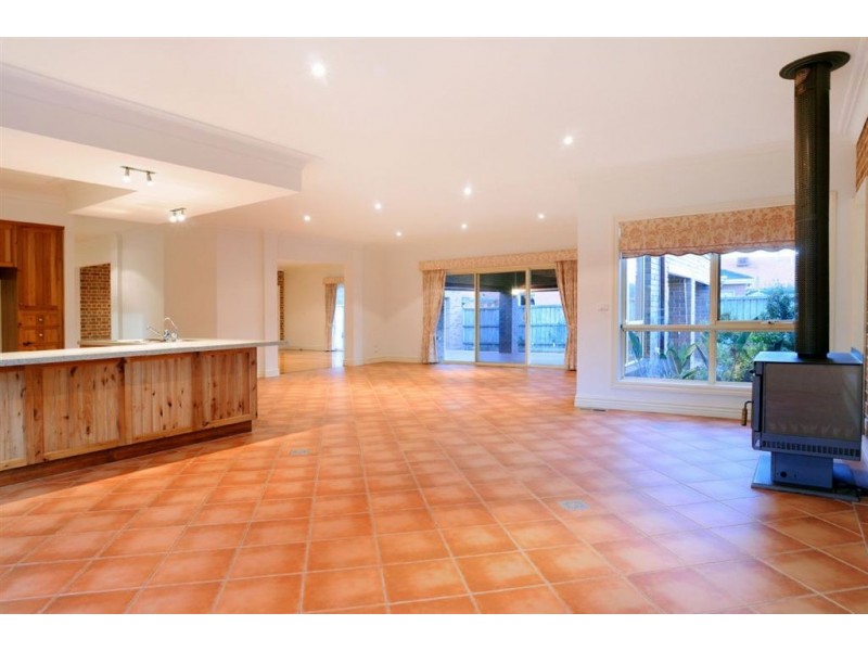 12 Callander Place, Lysterfield VIC 3156