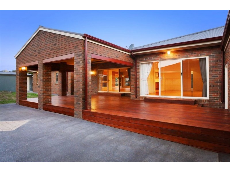 12 Callander Place, Lysterfield VIC 3156