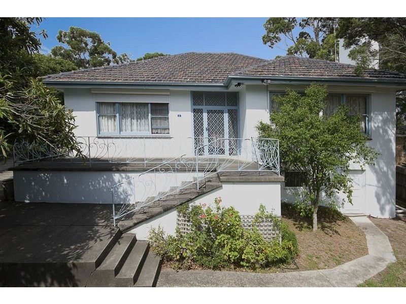 4 Roberts Street, Ferntree Gully VIC 3156