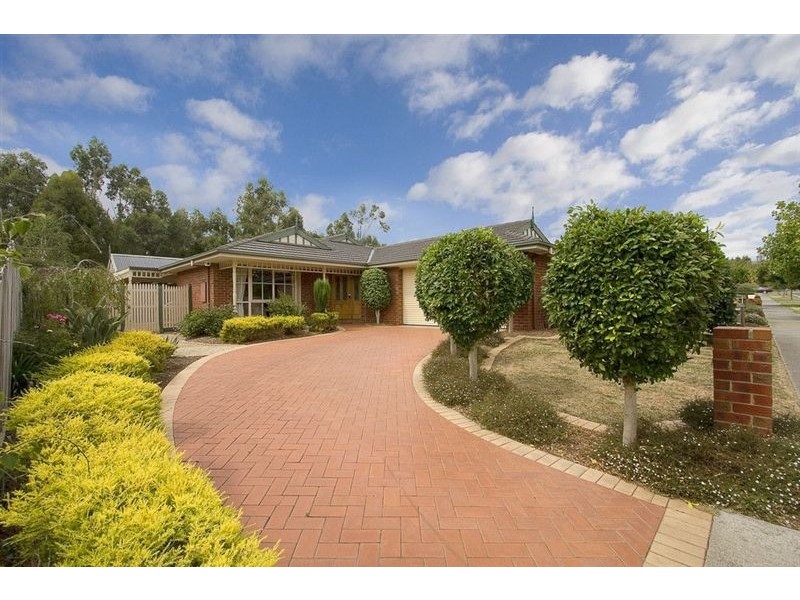 5 Jacobus Walk, Ferntree Gully VIC 3156