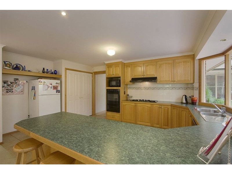 5 Jacobus Walk, Ferntree Gully VIC 3156