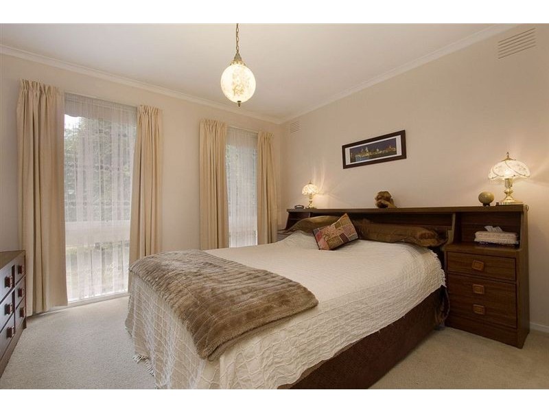 22 Lloyd Street, Knoxfield VIC 3180