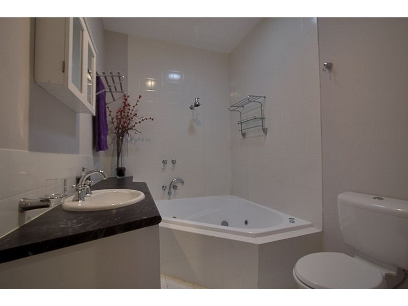 1/14 Veronica Street, Ferntree Gully VIC 3156