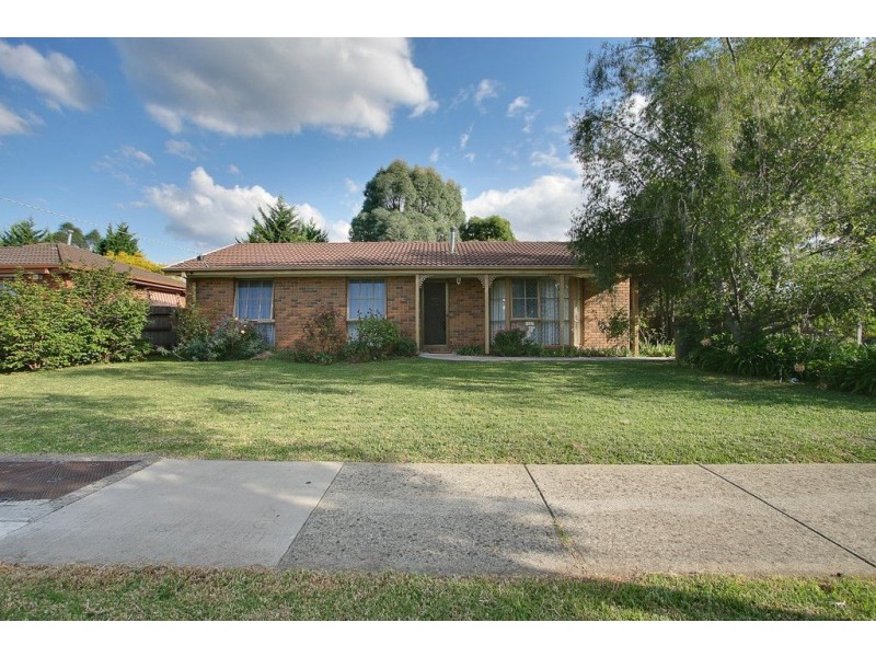 2 Collier Road, Kilsyth South VIC 3137