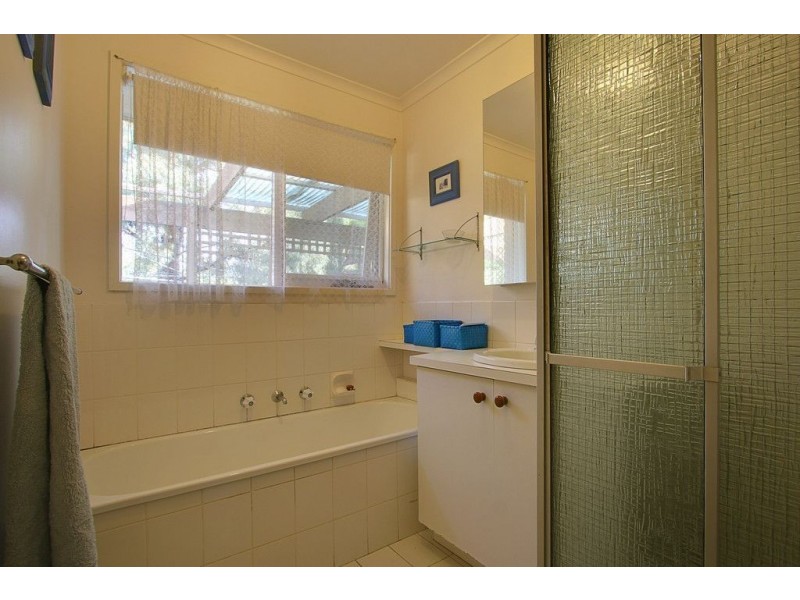 2 Collier Road, Kilsyth South VIC 3137