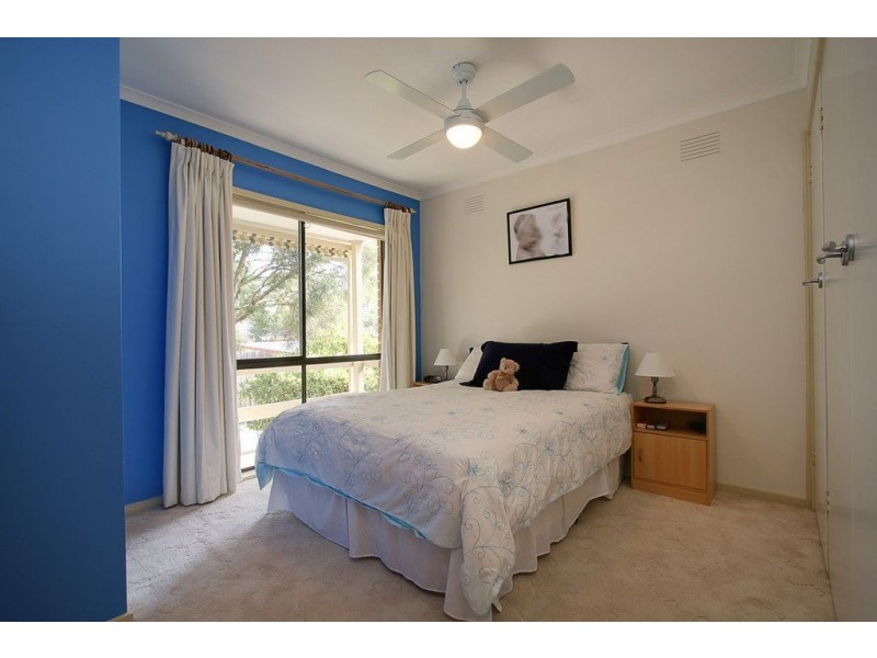 3/10 Lording St, Ferntree Gully VIC 3156