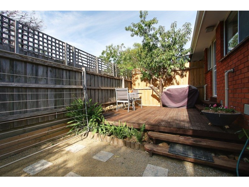 3/10 Lording St, Ferntree Gully VIC 3156