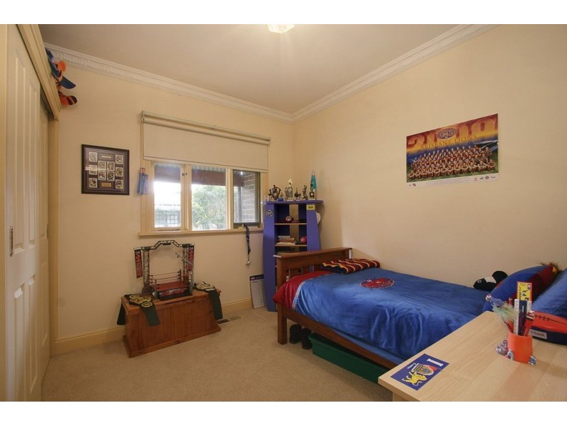 28 Segarta Circuit, Ferntree Gully VIC 3156