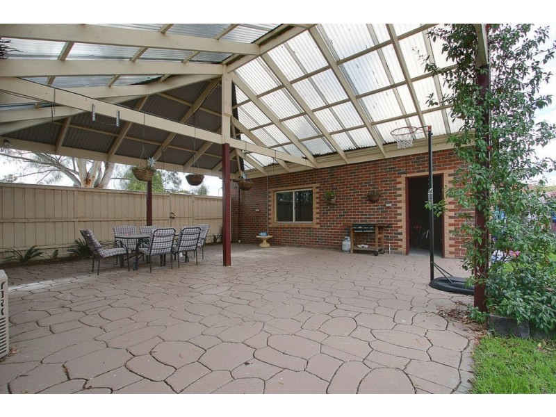 28 Segarta Circuit, Ferntree Gully VIC 3156