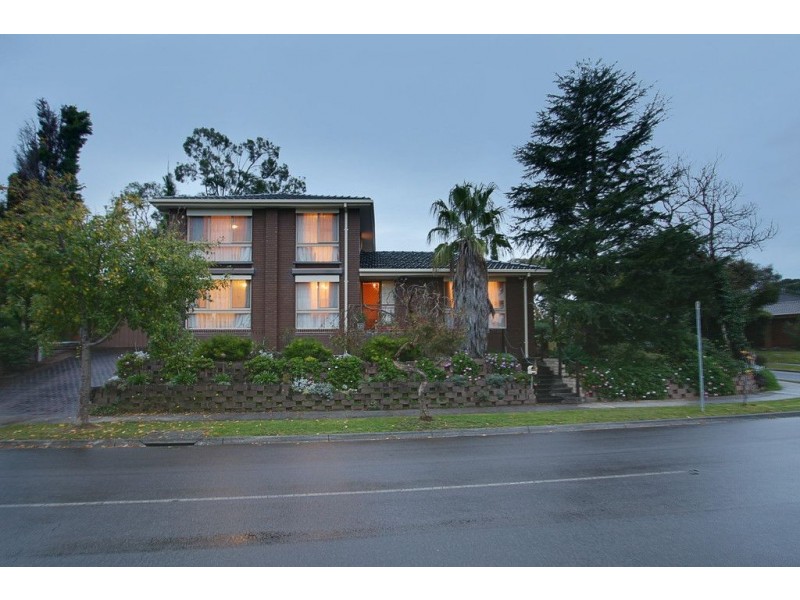 43 Berrabri Drive, Scoresby VIC 3179