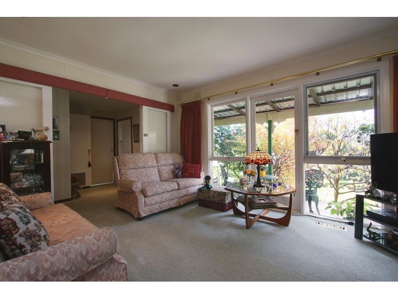 10 Sykes Avenue, Ferntree Gully VIC 3156
