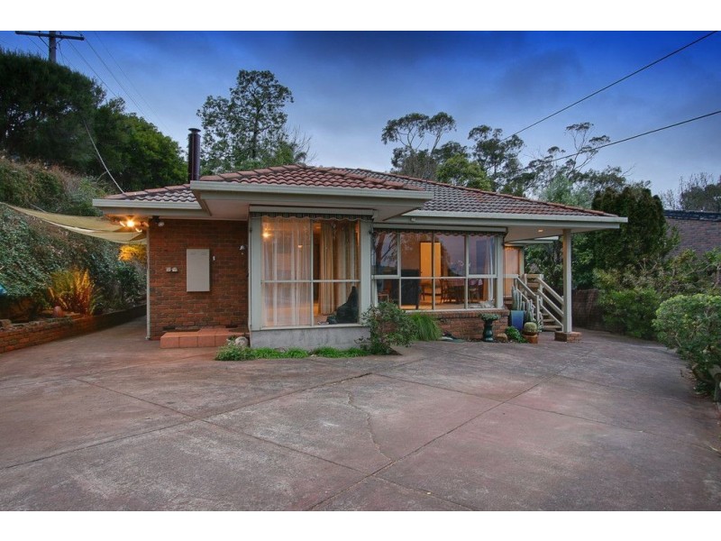 2 Irene Avenue, Upper Ferntree Gully VIC 3156